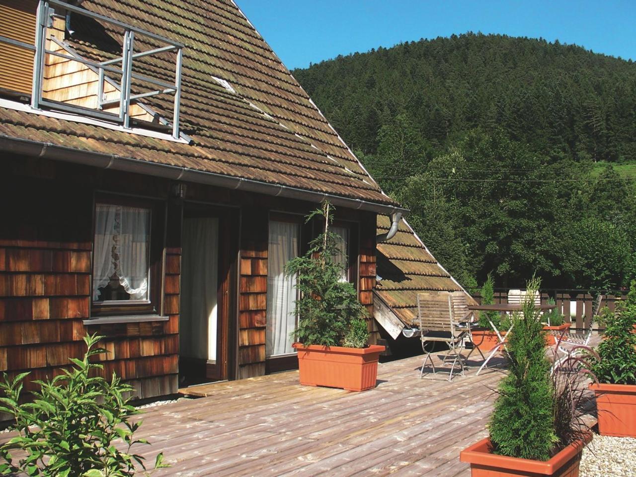 Landgasthof Untere Muehle 알피르스바흐 외부 사진